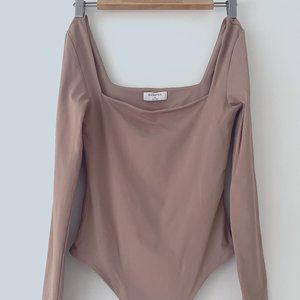 Tan Aritzia Babaton Nobu Bodysuit